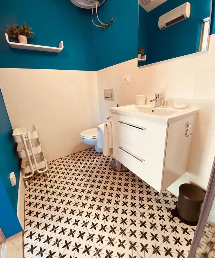 Boutique Rooms Mare Fabulas 罗维尼 外观 照片