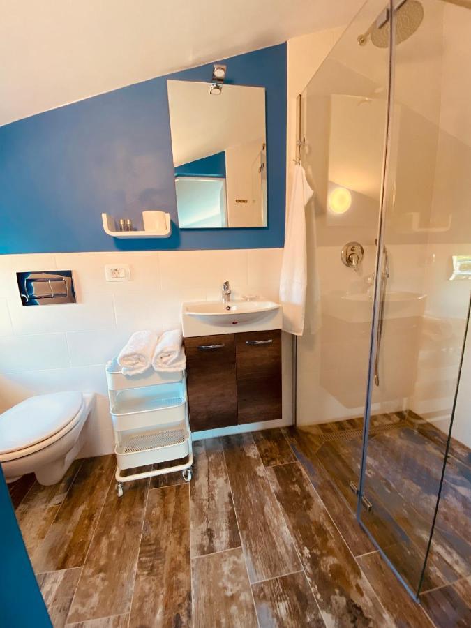 Boutique Rooms Mare Fabulas 罗维尼 外观 照片