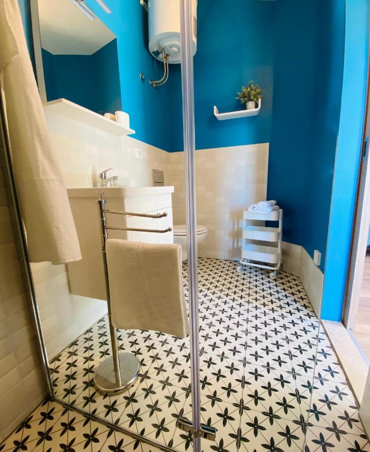 Boutique Rooms Mare Fabulas 罗维尼 外观 照片